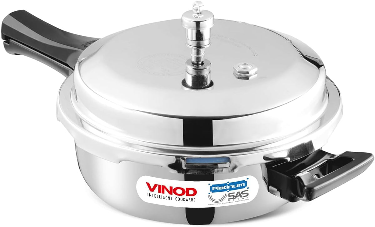 Triply Stainless Steel Pressure Cooker 68 oz M252