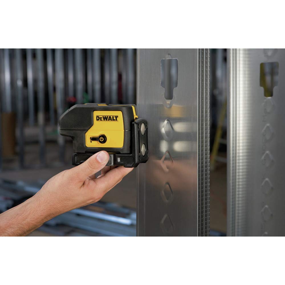 Self-Leveling 3-Beam Red Line Laser with Carrying Case Q94381
