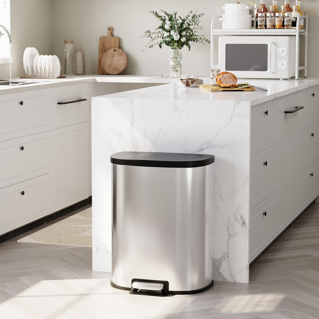 50L Stainless Steel Step-On Trash Can O784