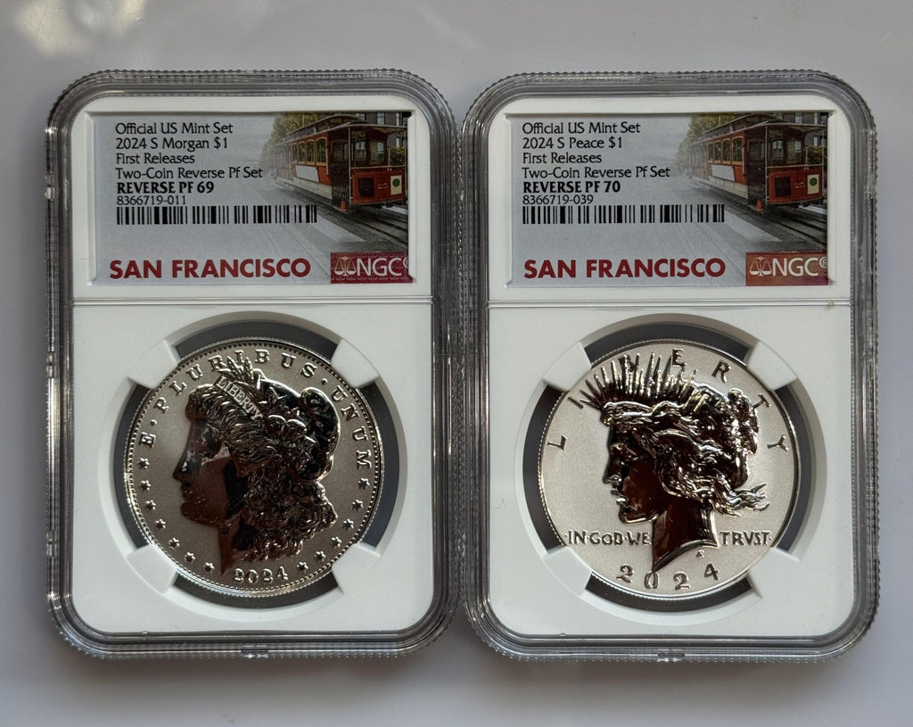 Morgan and Peace Silver Dollar 2 Coin Set U6562