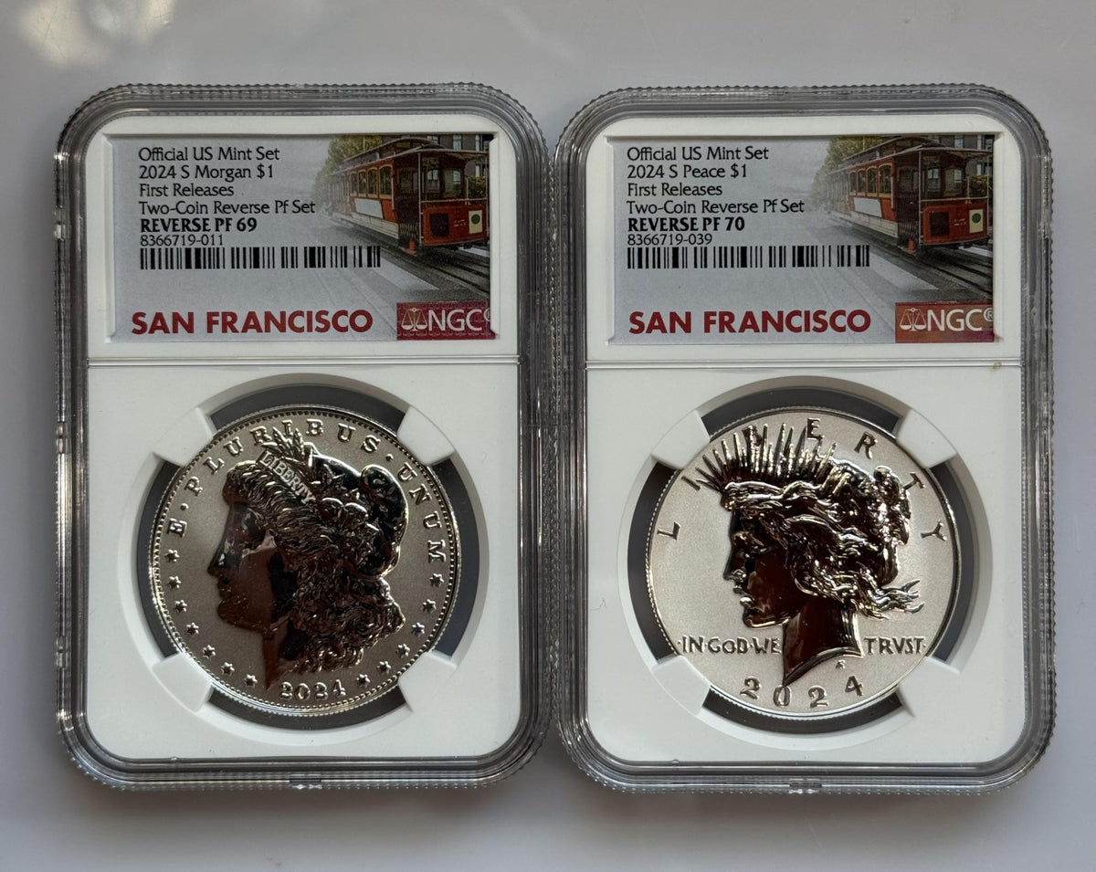 Morgan and Peace Silver Dollar 2 Coin Set U6562