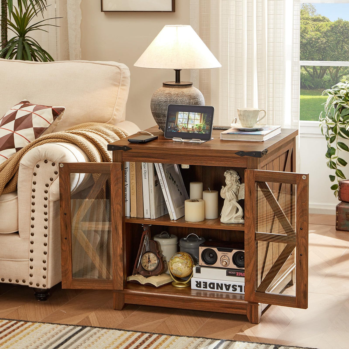 End Table Set 2 with Charger C779812